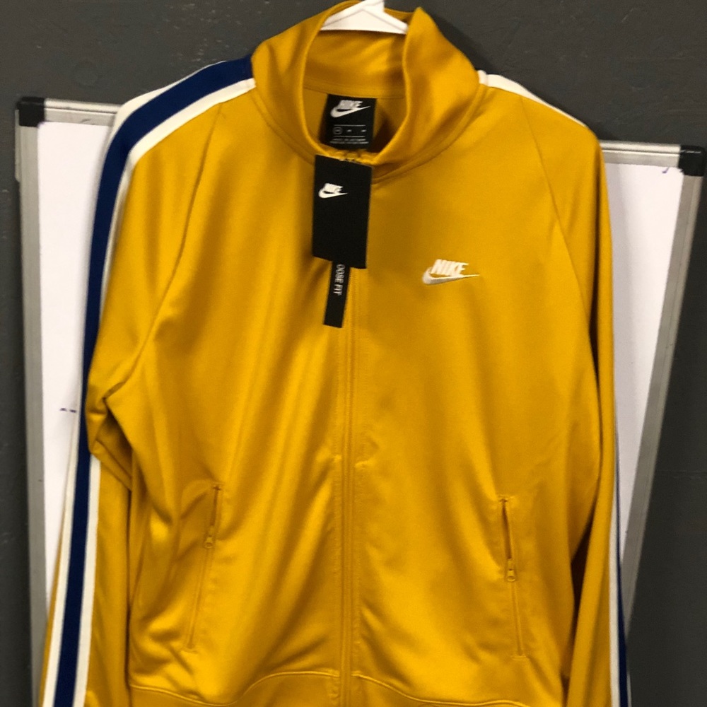 Nike jacket
